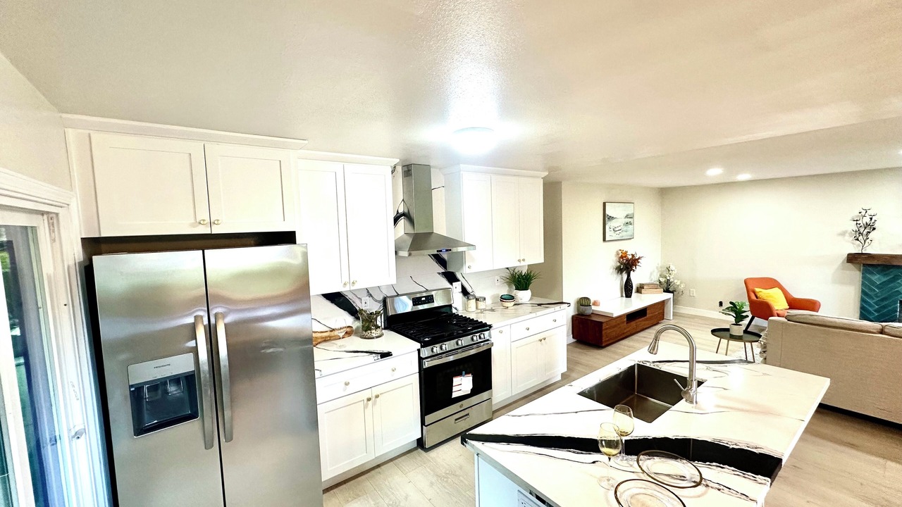 Photo of Kitchen in Rex Manor
