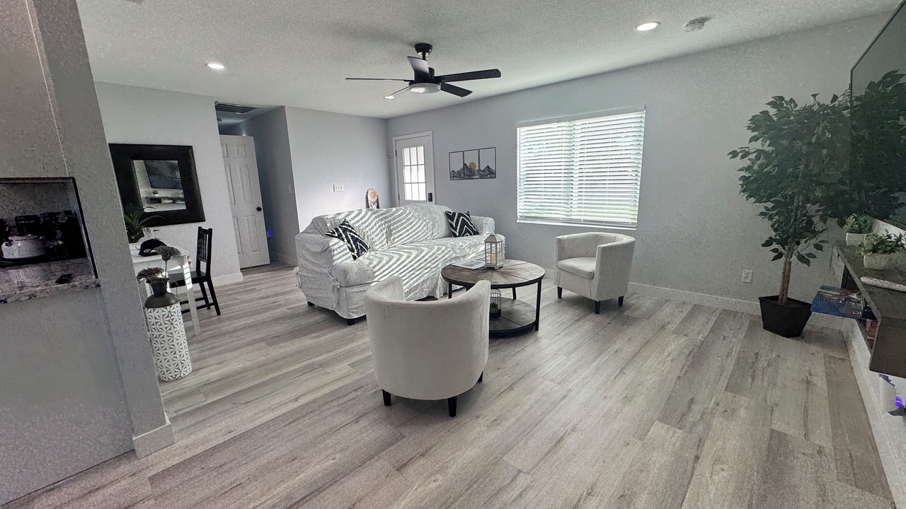 Photo of Livingroom in Madera