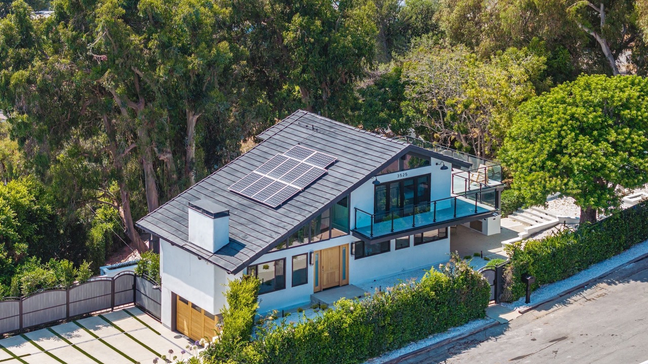 Photo of Outdoor in Eastern Malibu