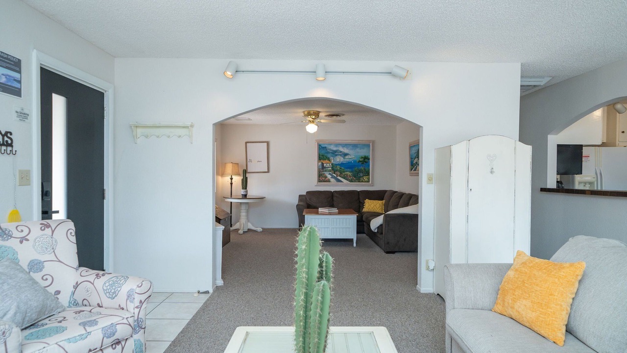 Photo of Livingroom in Moovalya Keys