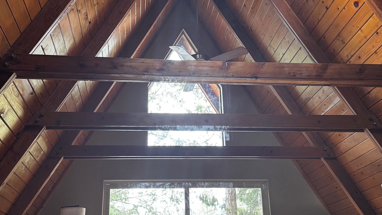 Photo of Livingroom in Auberry