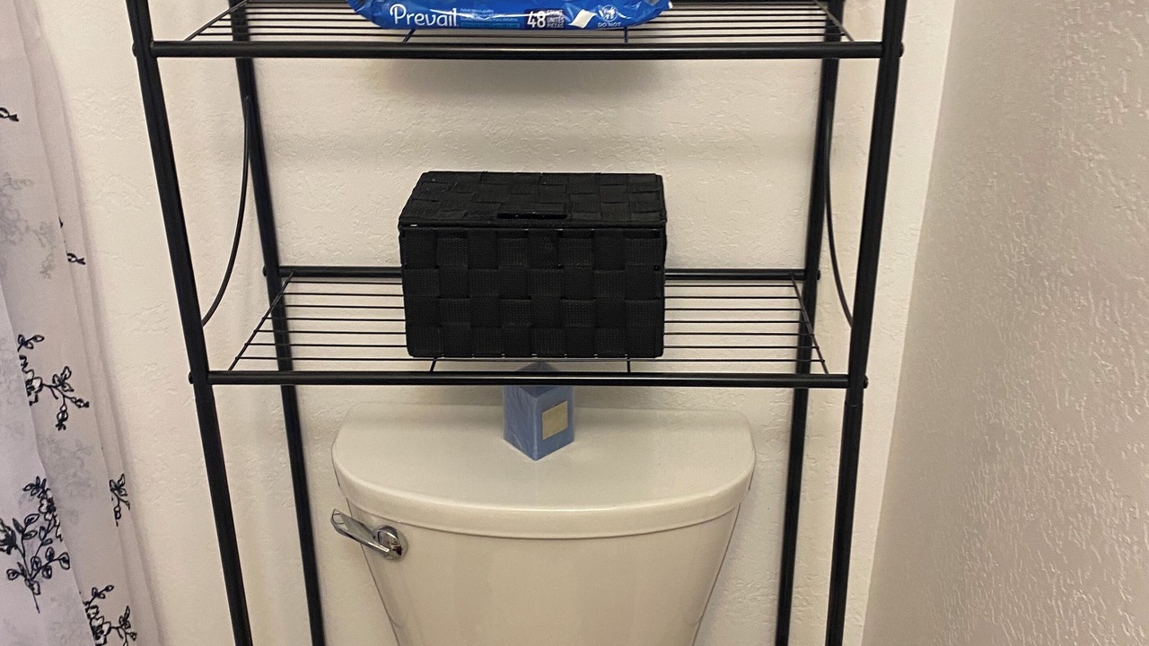 Photo of Bathroom in Long Barn