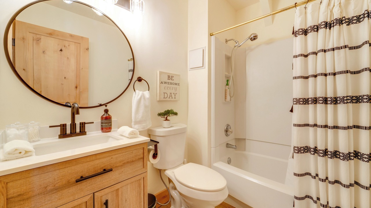 Photo of Bathroom in Pla-Vada Woodlands