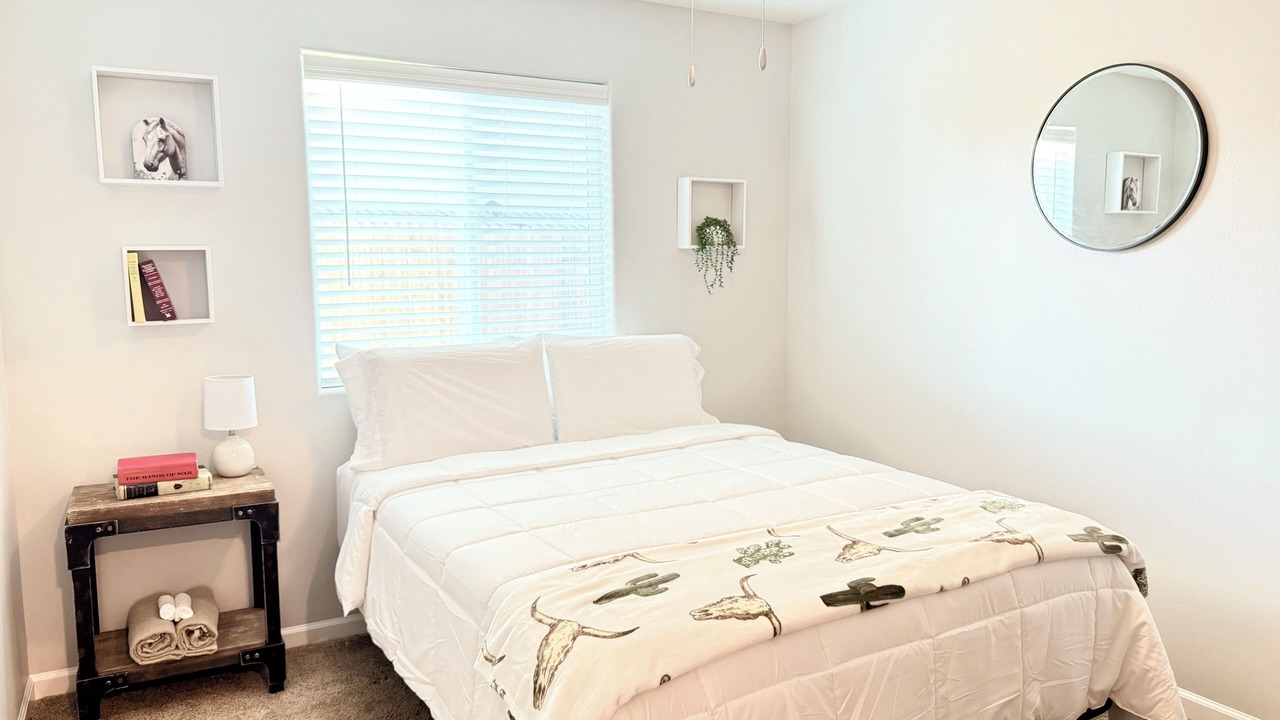 Photo of Bedroom in Tulare