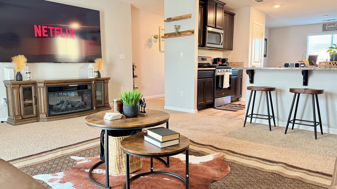Photo of Livingroom in Tulare