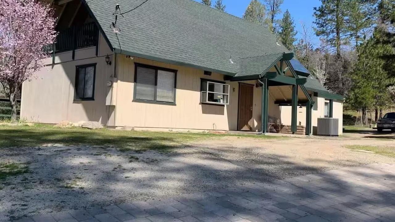 Photo of Outdoor in Oakhurst