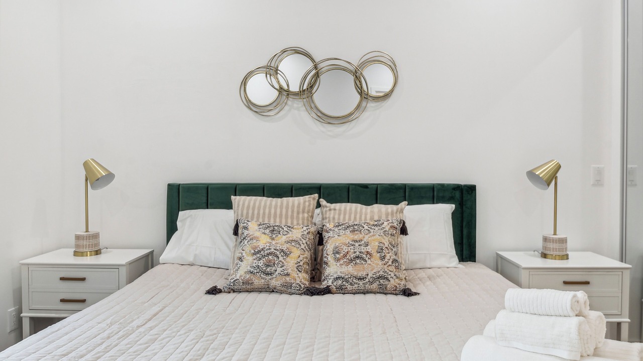 Photo of Bedroom in Burbank