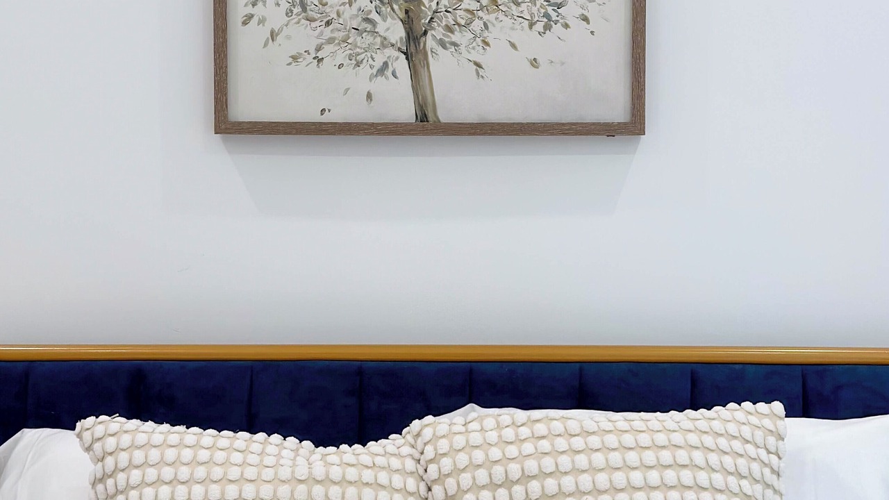 Photo of Bedroom in Burbank
