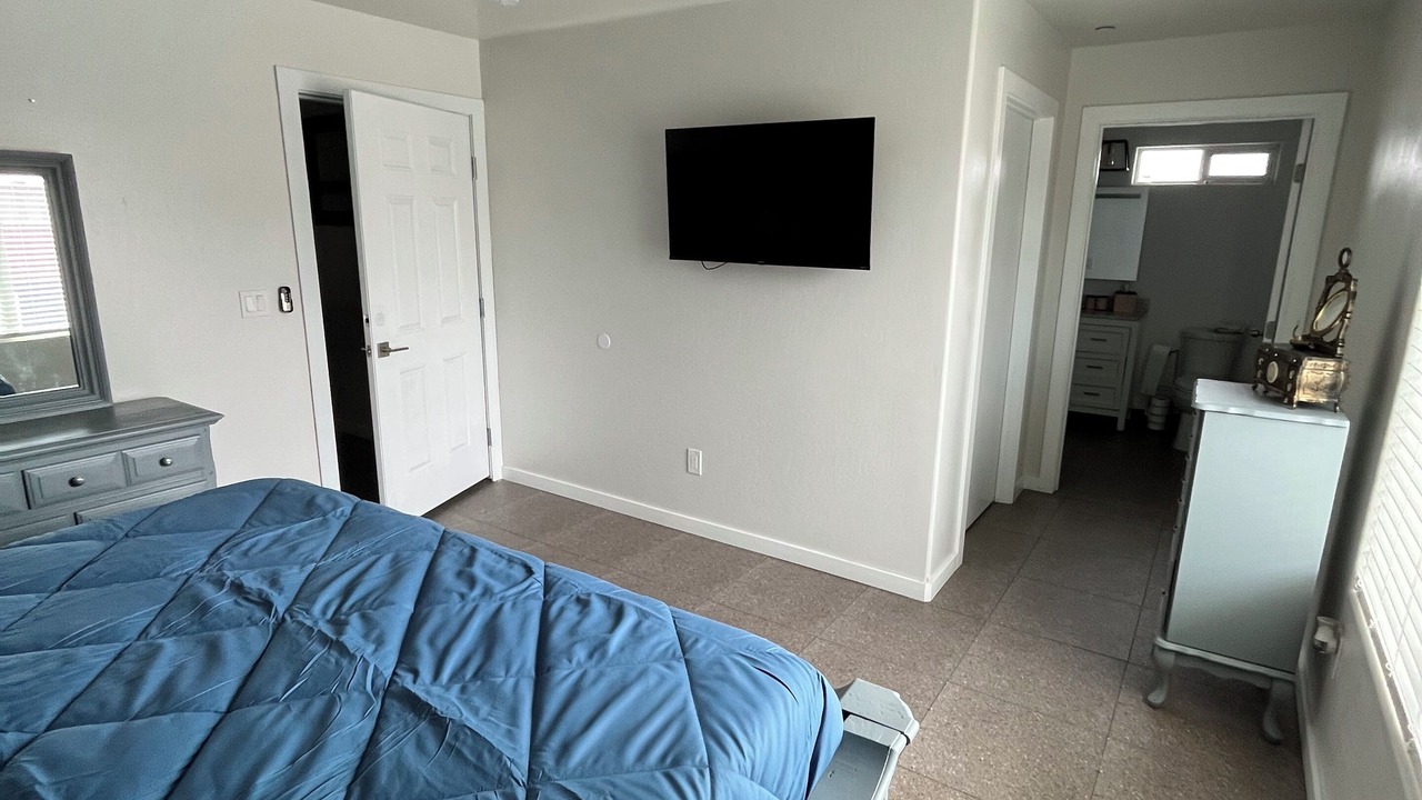 Photo of Bedroom in Bakersfield