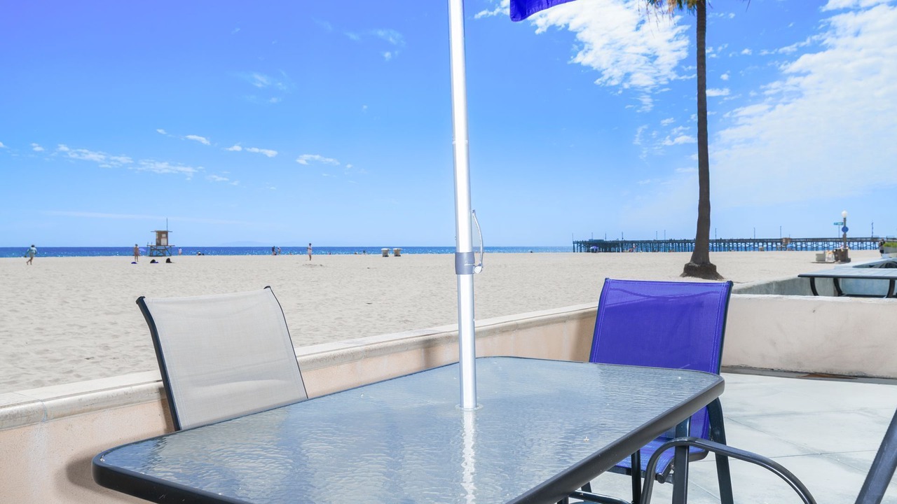 Photo of Others in Balboa Peninsula