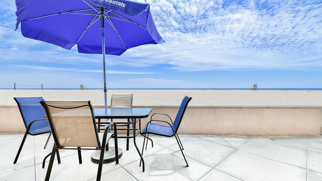 Photo of Others in Balboa Peninsula