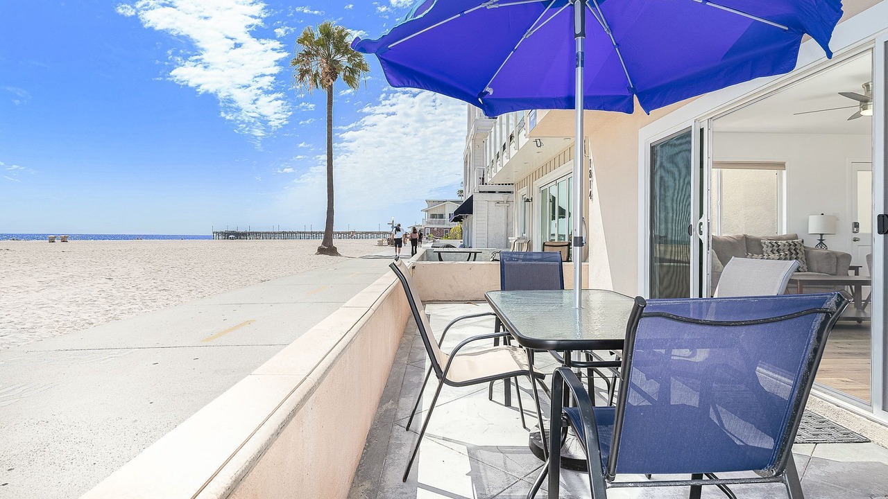 Photo of Others in Balboa Peninsula