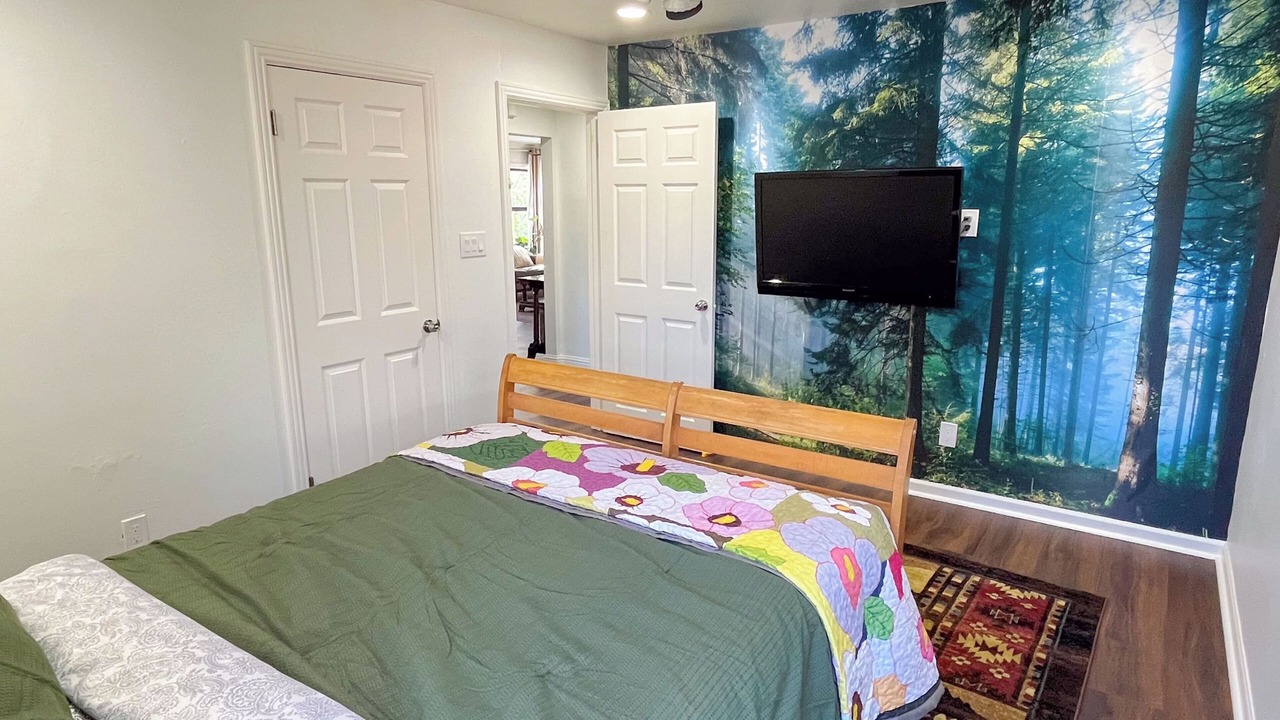 Photo of Bedroom in Menlo Park