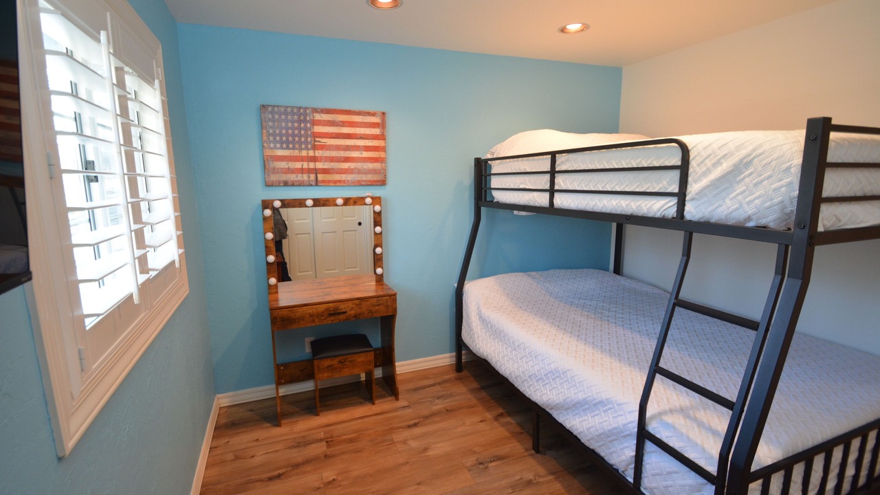 Photo of Bedroom in Bass Lake