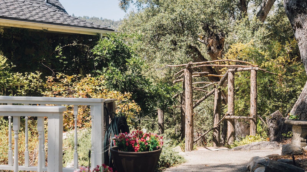 Photo of Outdoor in Oakhurst