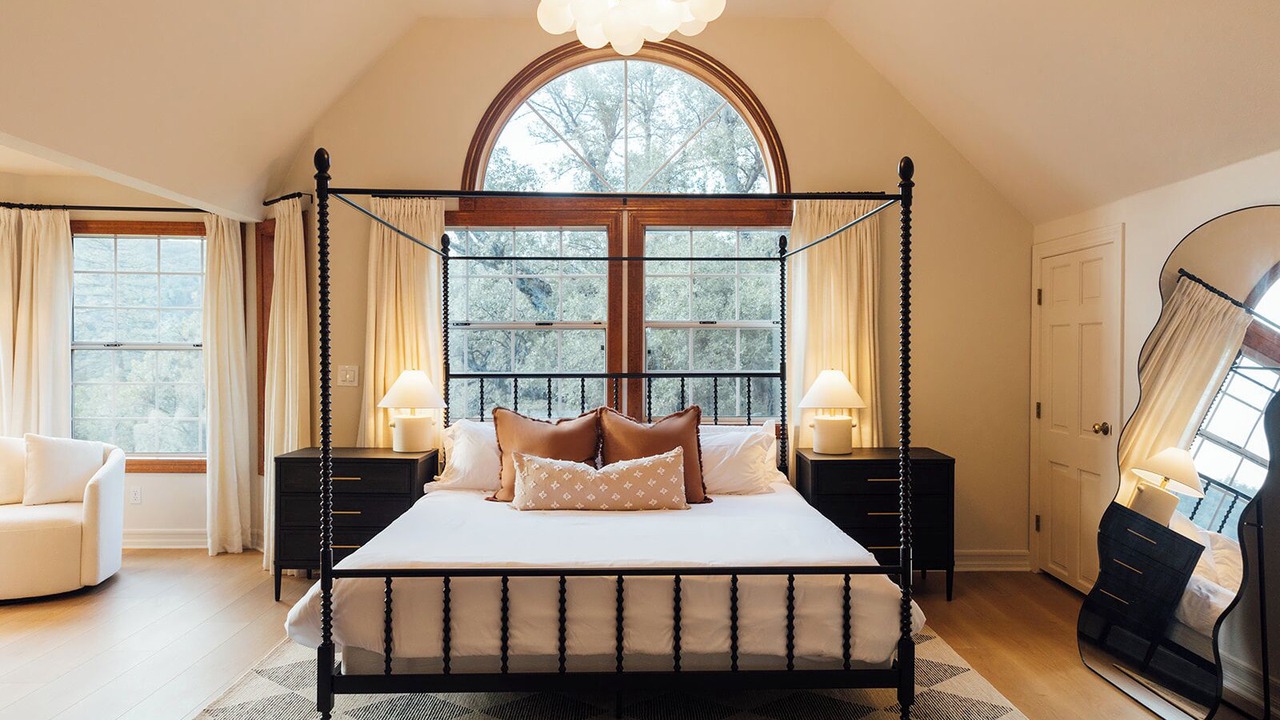 Photo of Bedroom in Oakhurst