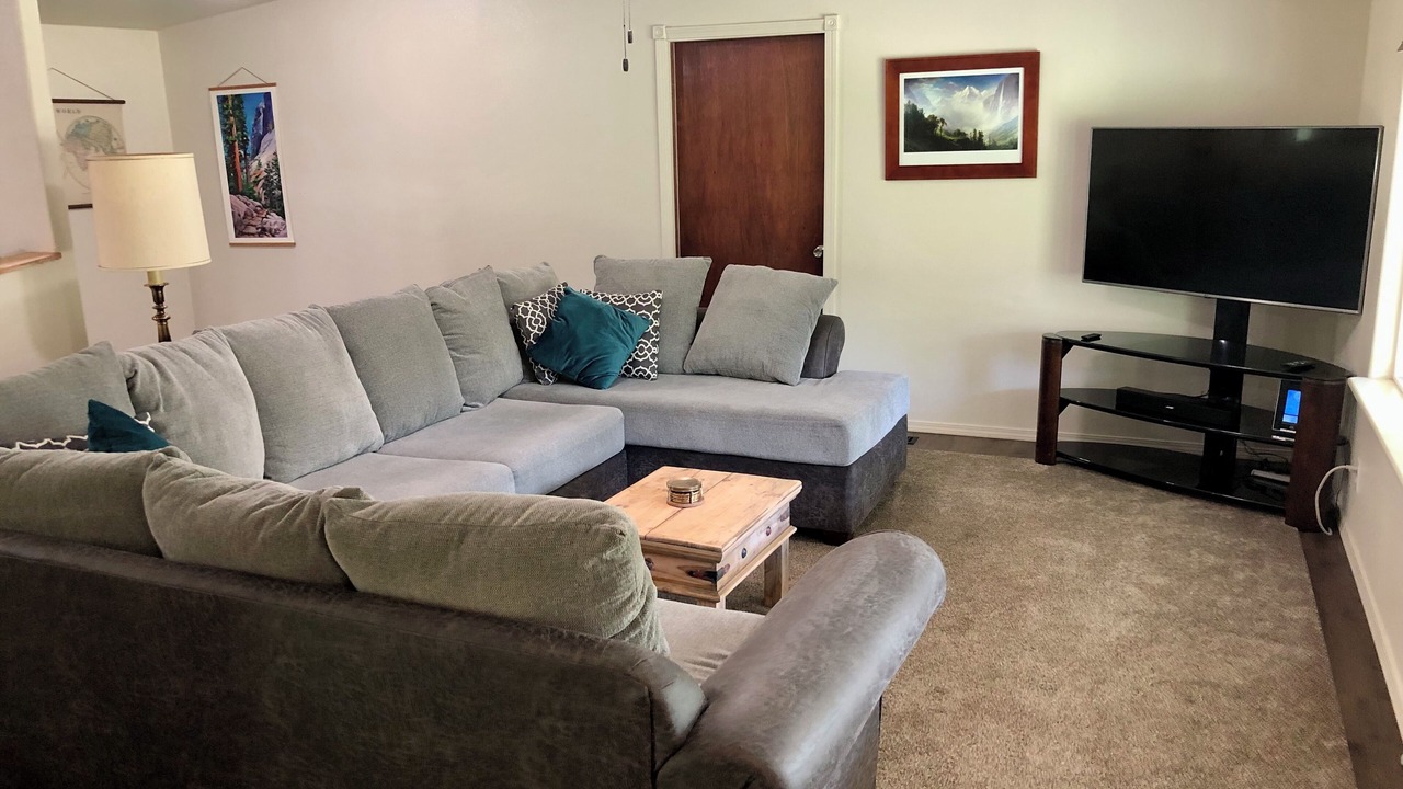 Photo of Livingroom in Dunlap
