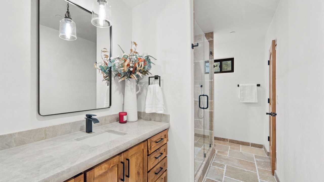Photo of Bathroom in Salinas