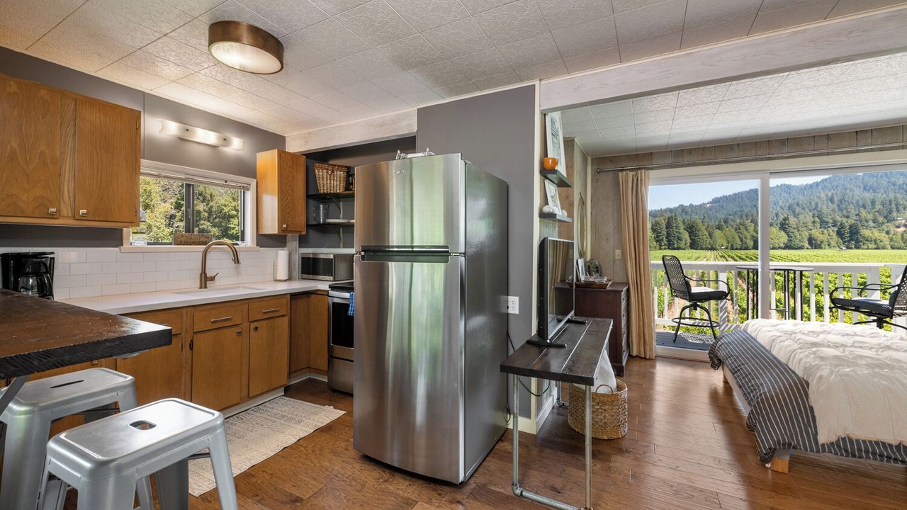 Photo of Bedroom in Guerneville