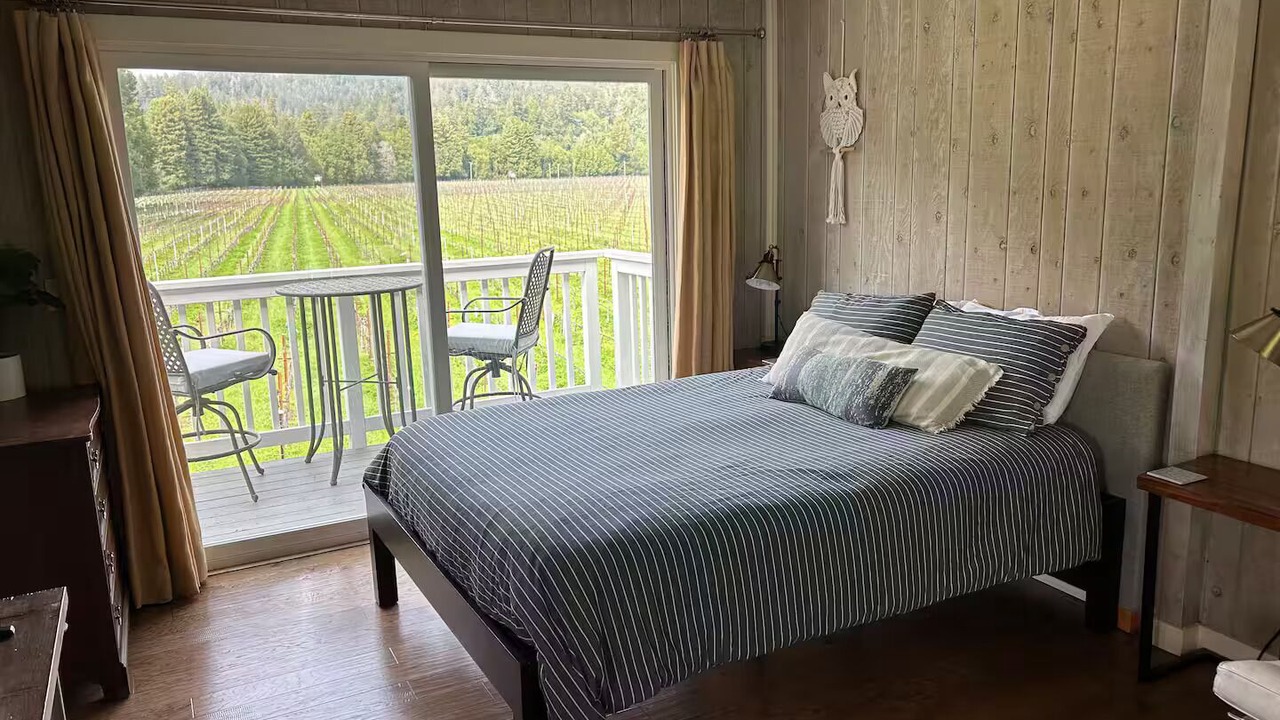 Photo of Bedroom in Guerneville