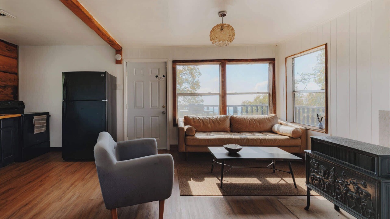 Photo of Livingroom in Dunlap