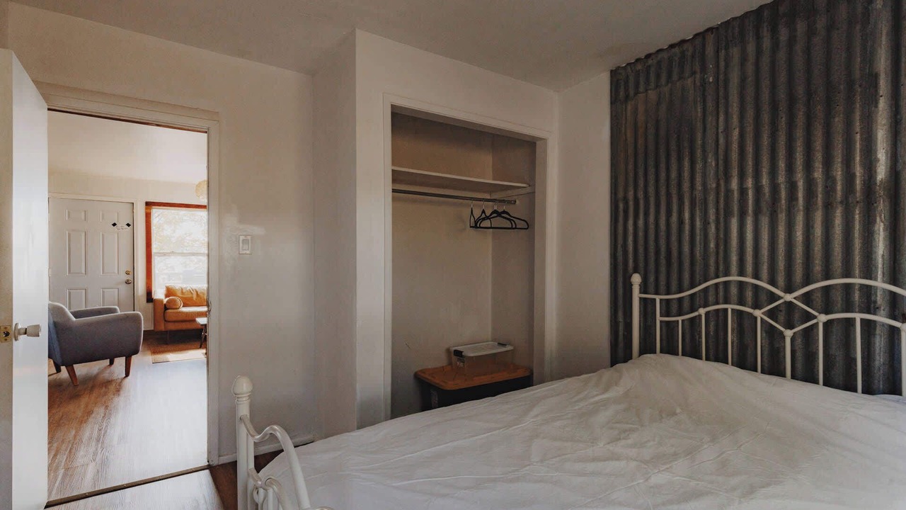 Photo of Bedroom in Dunlap