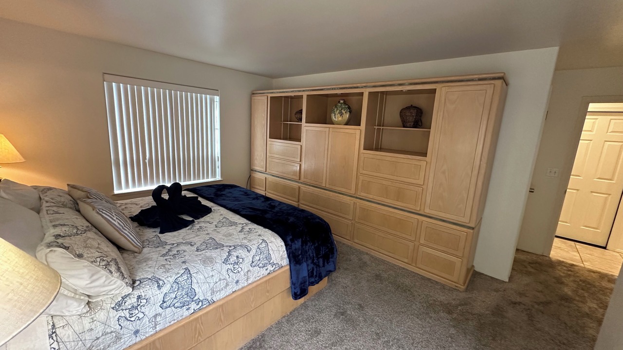 Photo of Bedroom in Marine Terrace