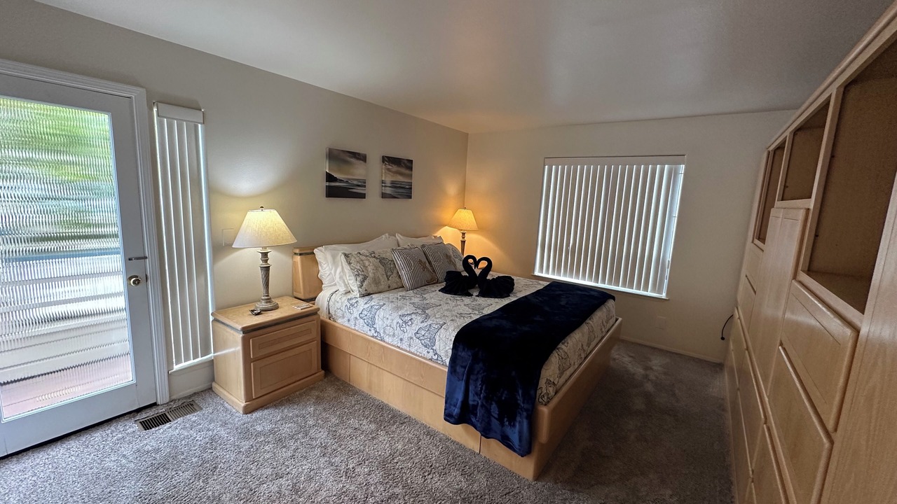 Photo of Bedroom in Marine Terrace