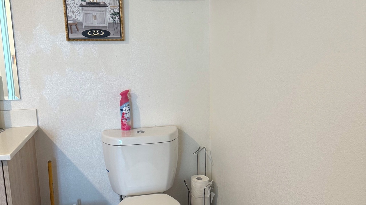 Photo of Bathroom in Old San Leandro