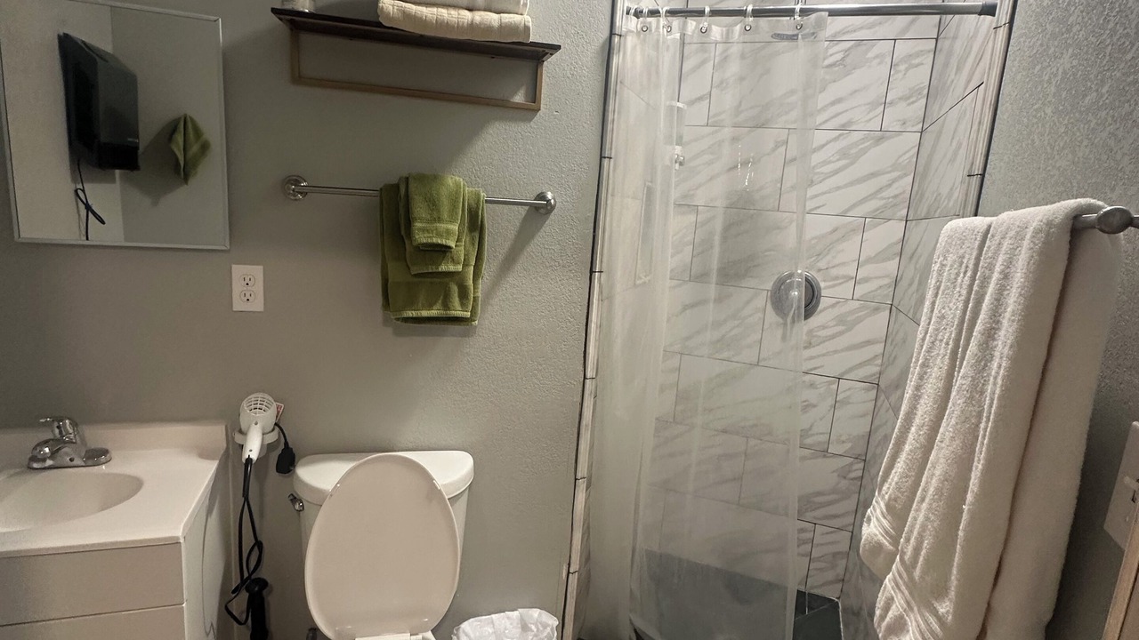 Photo of Bathroom in Springville