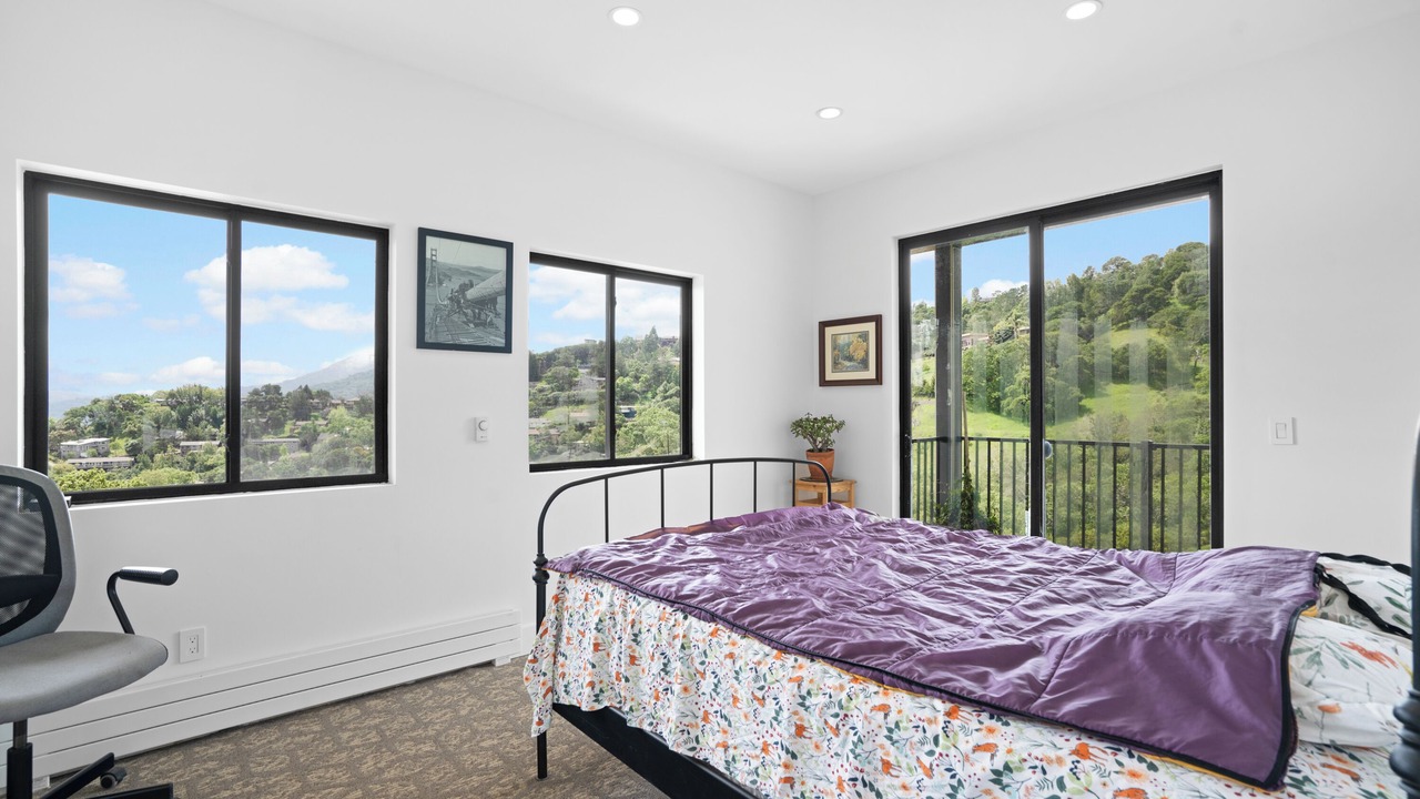 Photo of Bedroom in Sleepy Hollow