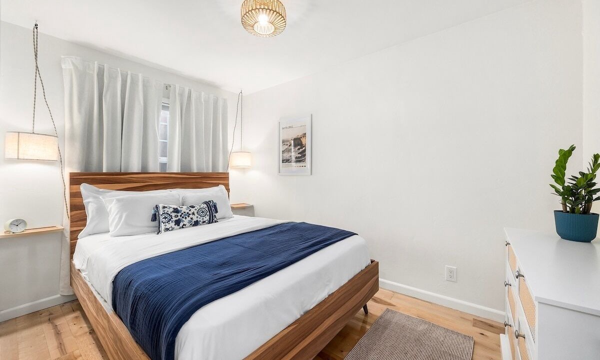 Photo of Bedroom in Eastside Santa Cruz