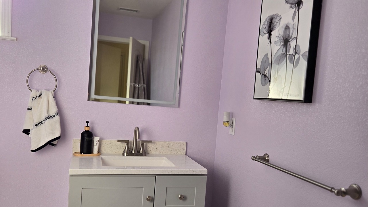 Photo of Bathroom in Yosemite Lakes