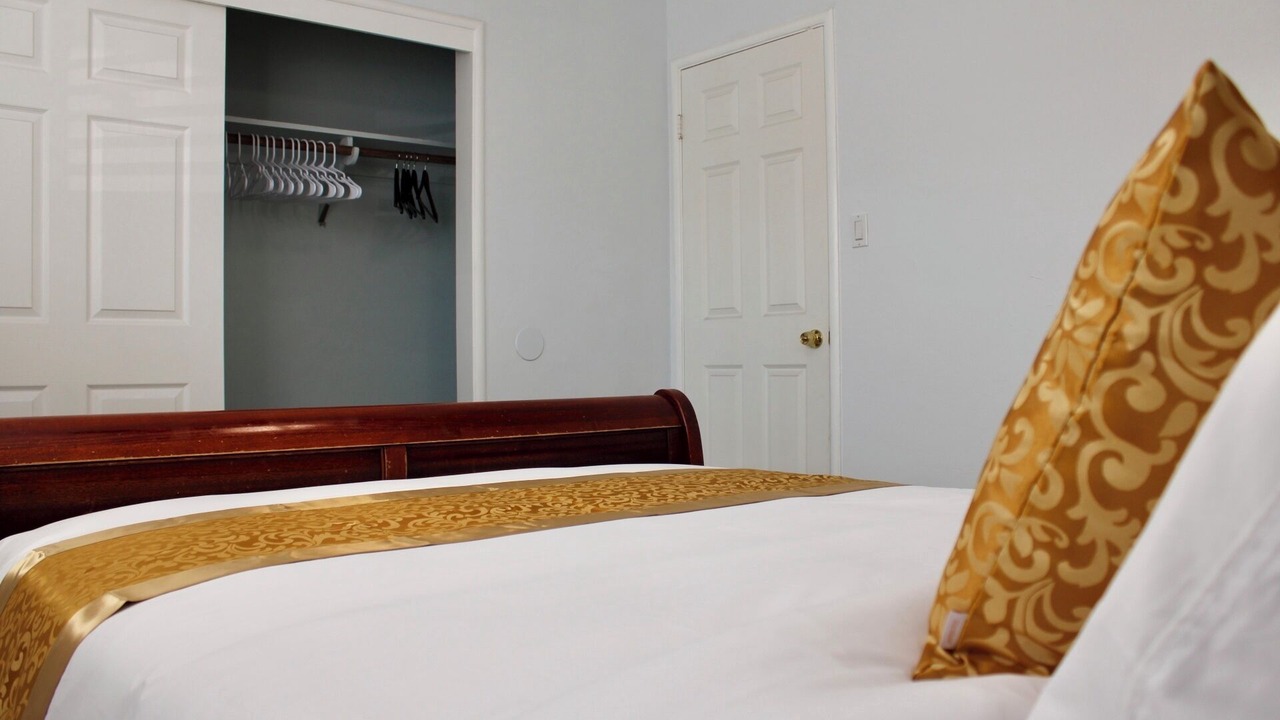 Photo of Bedroom in Castro Valley