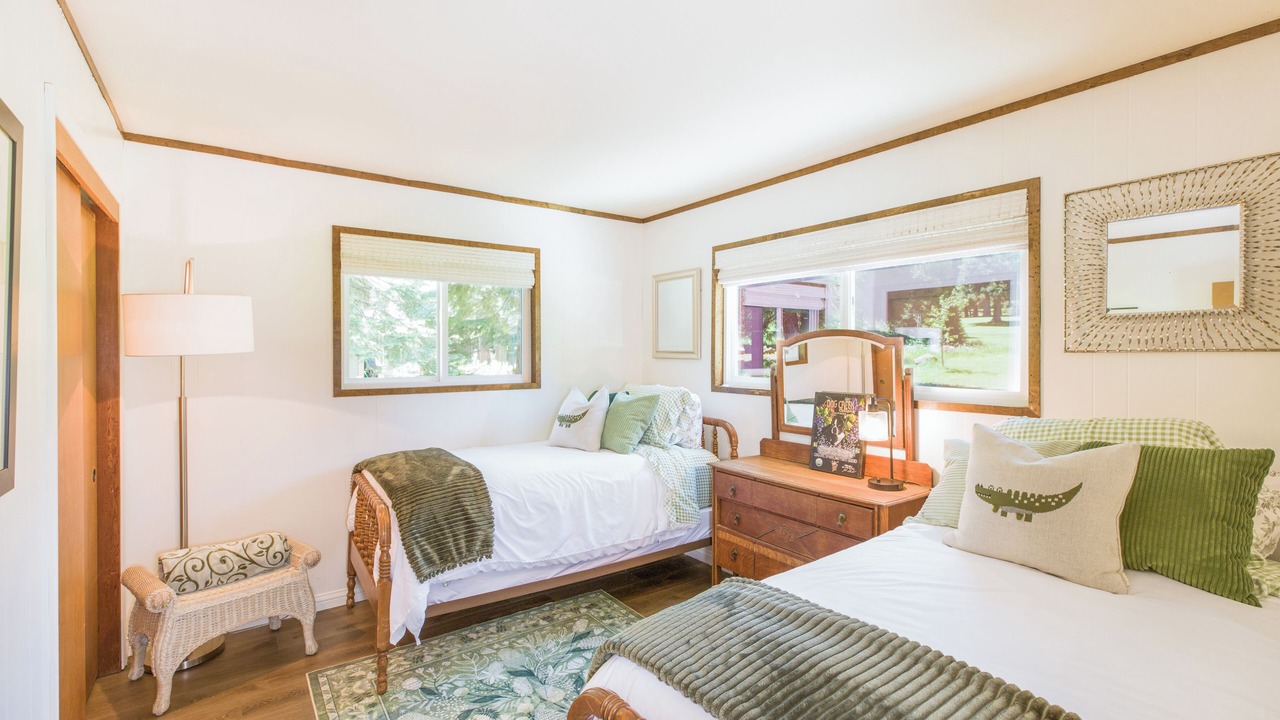 Photo of Bedroom in Lake Almanor West
