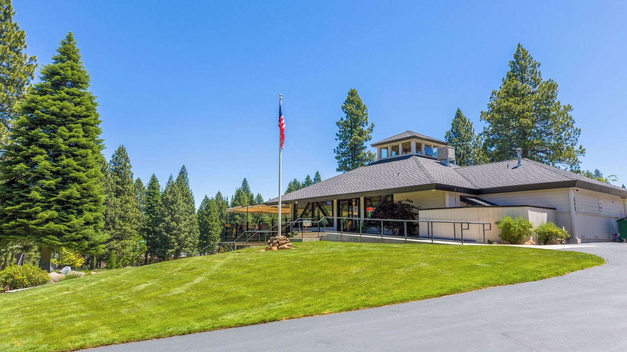Photo of Outdoor in Lake Almanor West