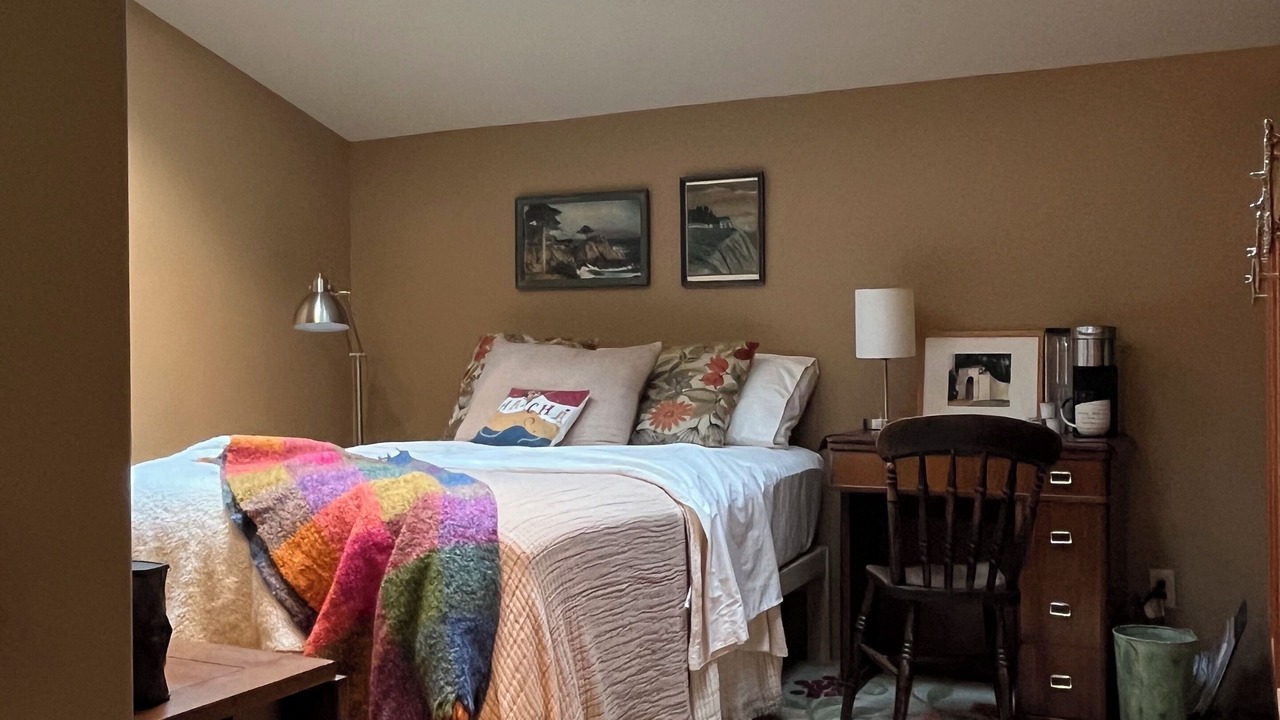 Photo of Bedroom in Willow Glen
