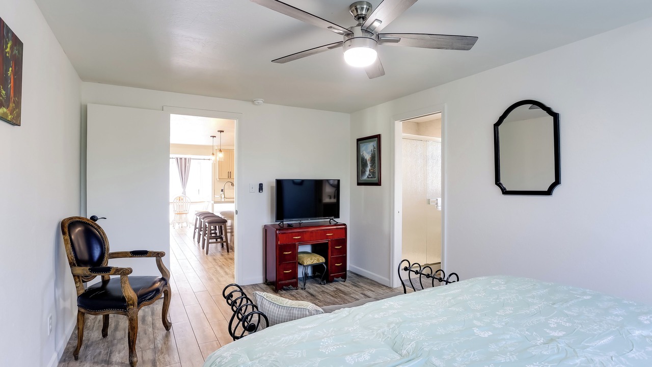 Photo of Bedroom in Woodlake