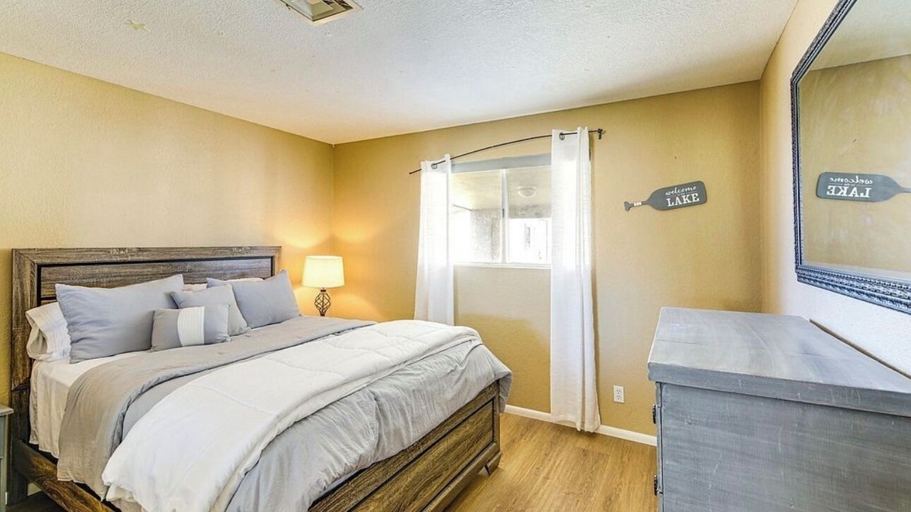 Photo of Bedroom in Lake Havasu City