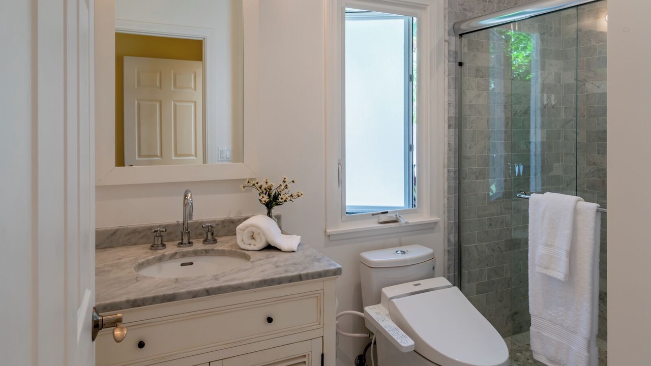 Photo of Bathroom in East Mesa