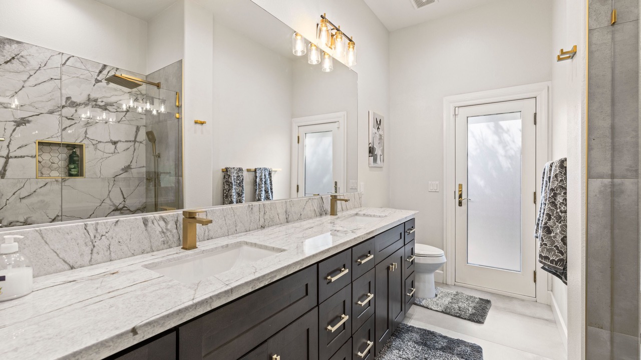 Photo of Bathroom in Pleasant Grove