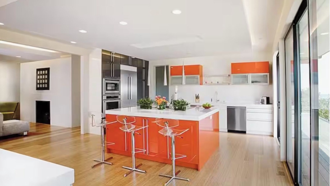 Photo of Kitchen in Loyola