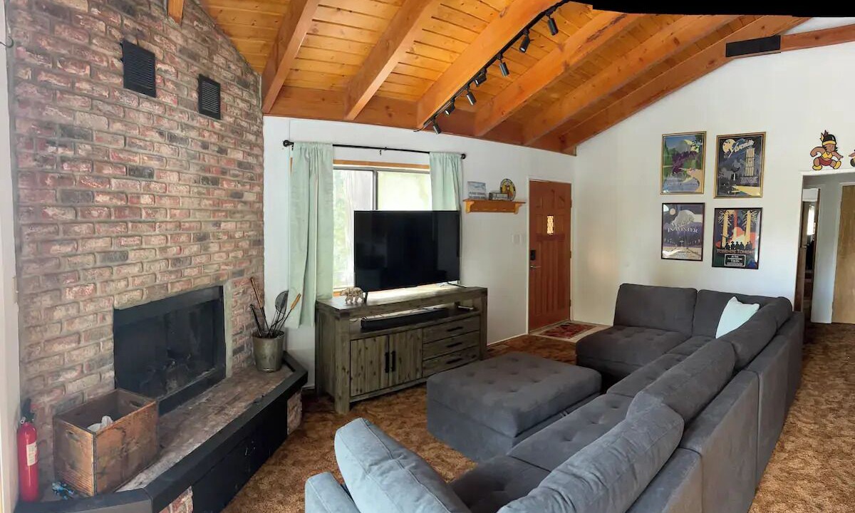 Photo of Livingroom in Mi-Wuk Village