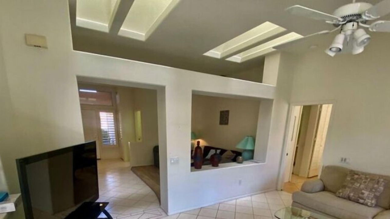 Photo of Livingroom in Desert Palms