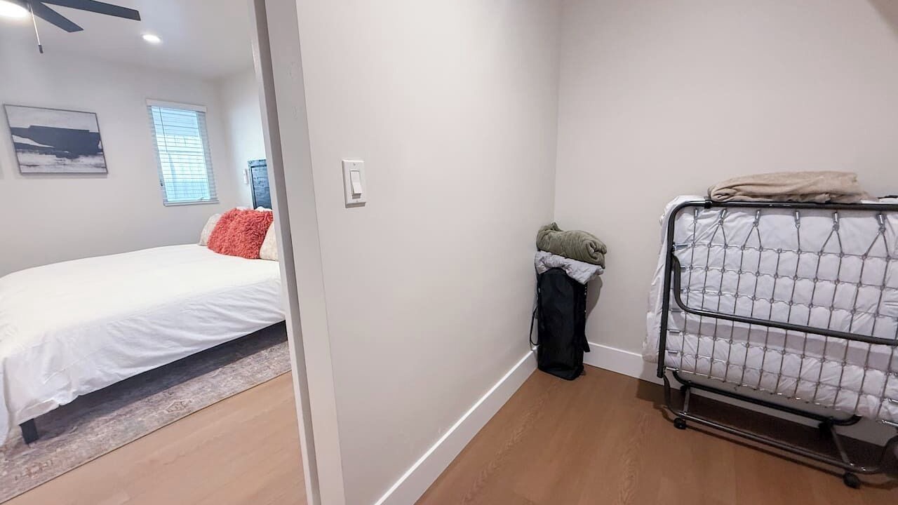 Photo of Bedroom in Lincoln Acres