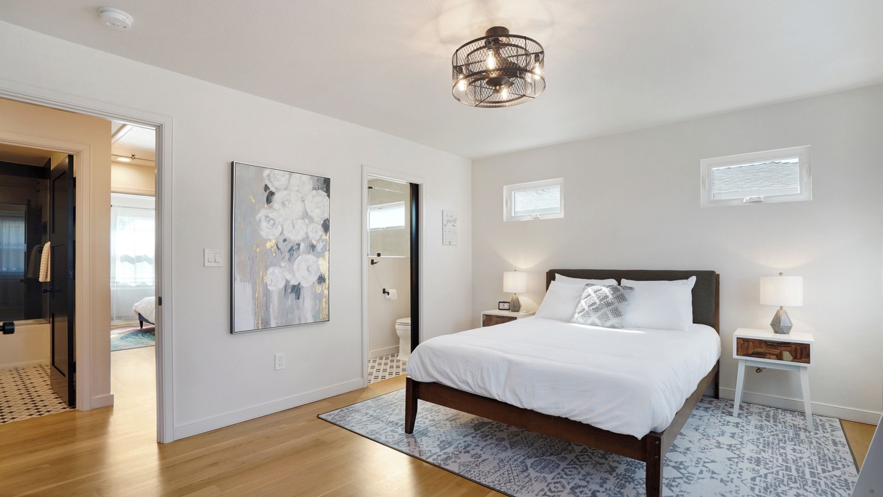 Photo of Bedroom in Castro Valley