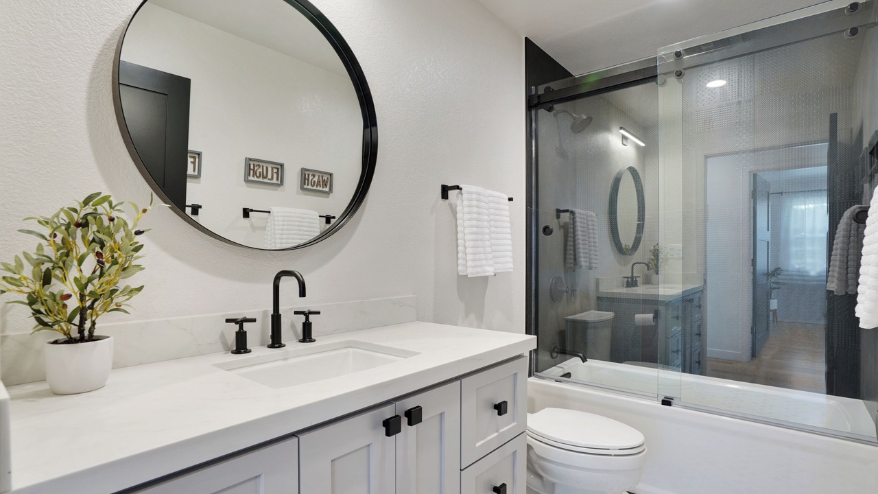 Photo of Bathroom in Castro Valley