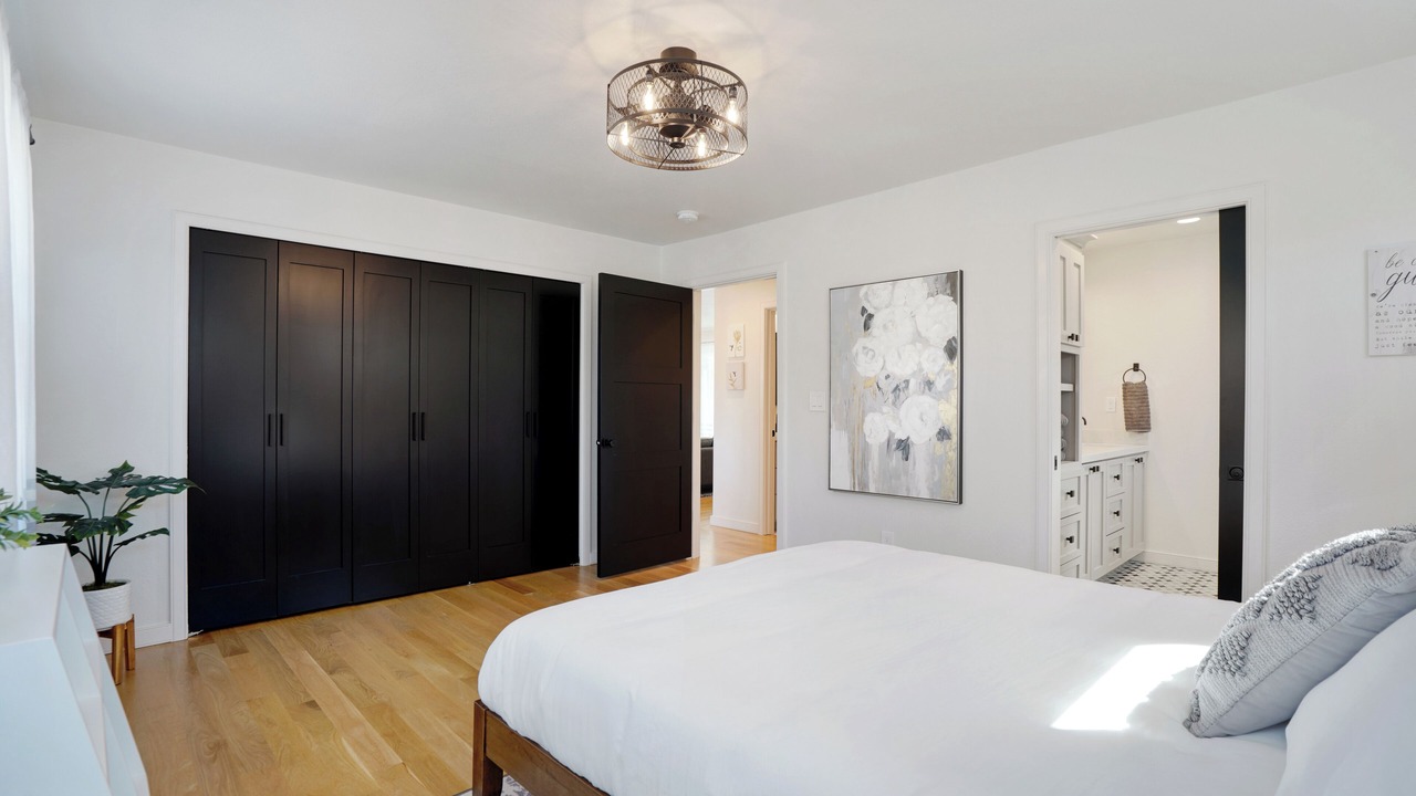 Photo of Bedroom in Castro Valley