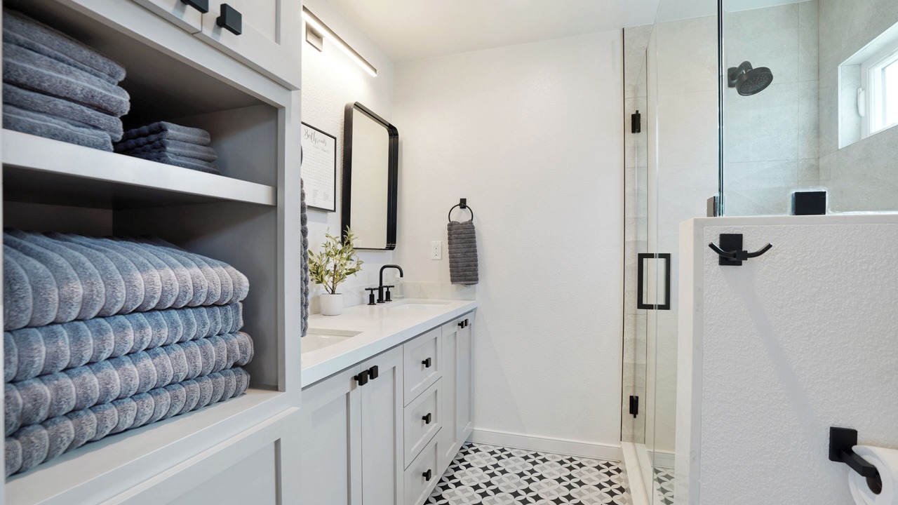 Photo of Bathroom in Castro Valley