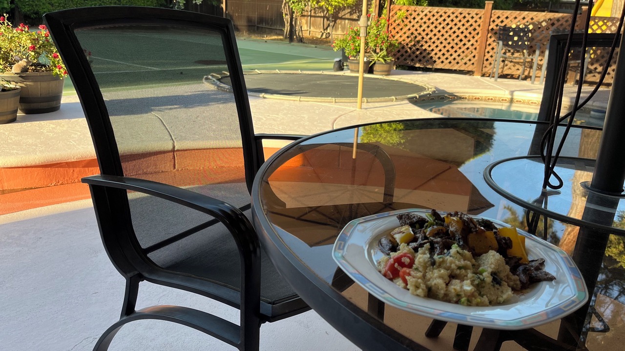 Photo of Outdoor in Raisin